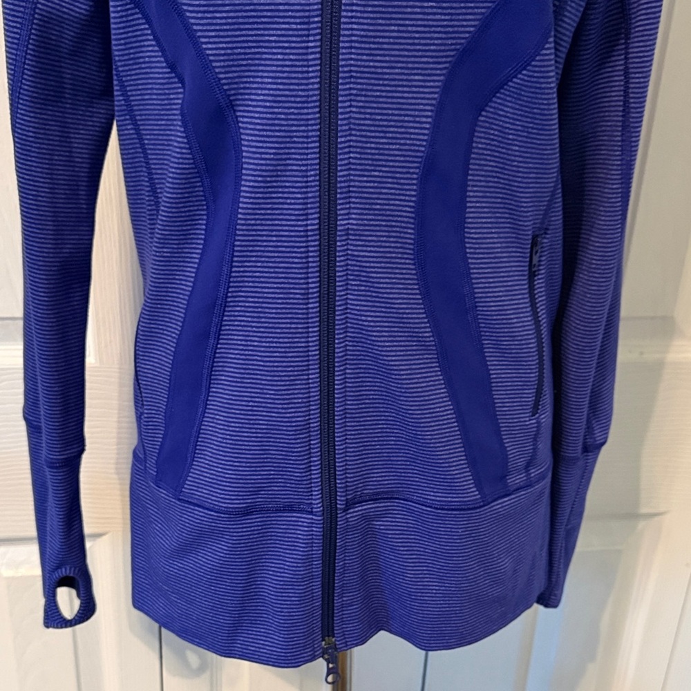 Lululemon Stride Full Zip Jacket Women's Tonka Stripe Pigment Blue Sz 8 - Picture 3 of 12